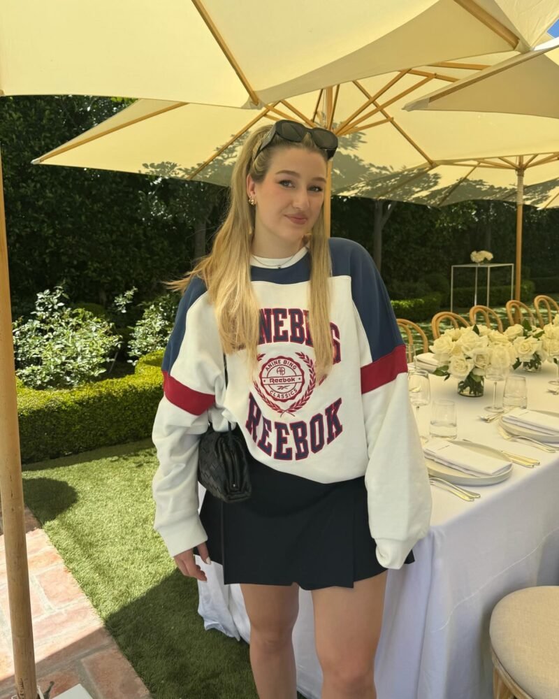 Contrast Color Front Letter Patch Embroidery Round Neck Mid-length Plush Women's Sweatshirt-ABD2488MC - 图片 2