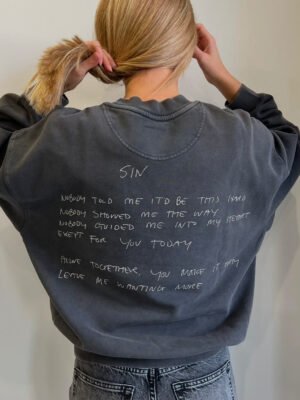 Graffiti Letters Printed Vintage Black Women's Sweatshirt-SPF-223