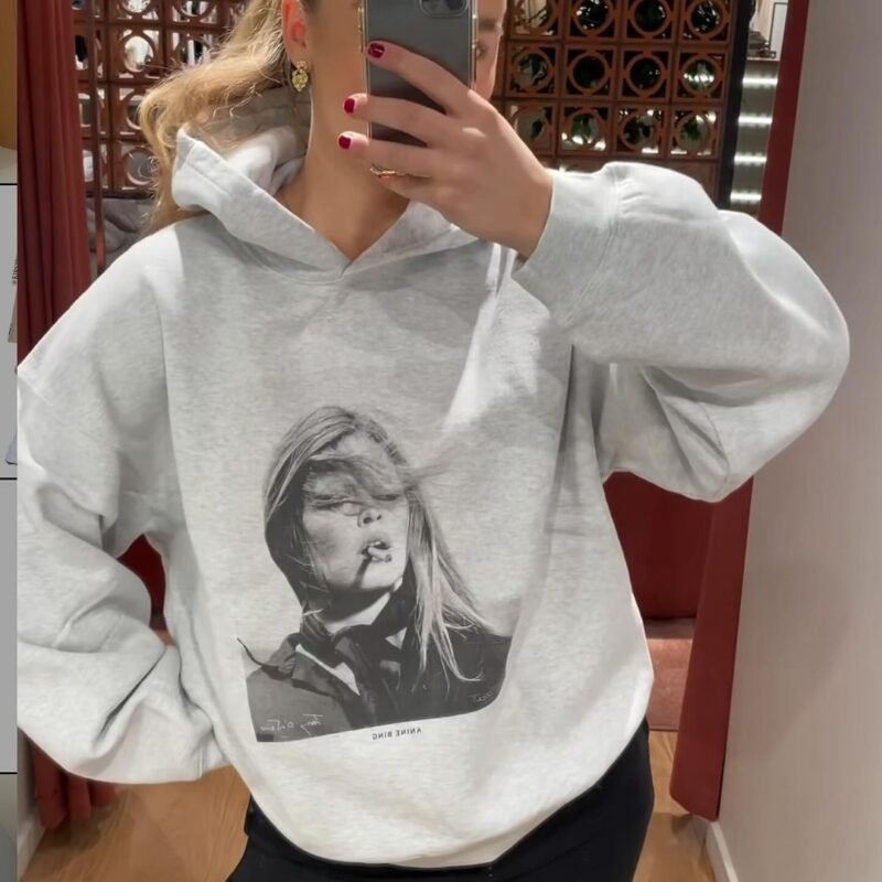 Women's Loose Hooded Fleece Sweatshirt with Beautiful Girl Holding Cigarette Print-ABS2447GY - 图片 8