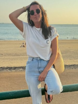 Summer Cotton Women's Short-sleeved T-shirt with Small Smiley Face Print on The Front and Graffiti Print on The Back-ABC13WT