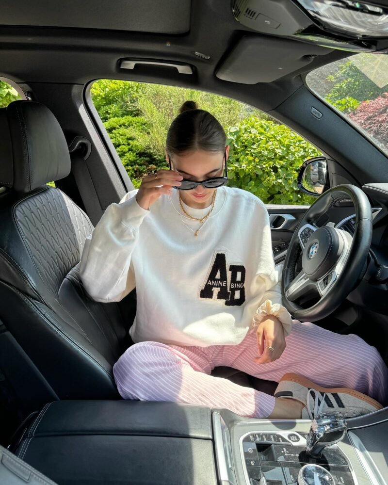 White Towel Embroidery Applique Embroidered Letters Distressed Washed Color Women's Sweatshirt-ABS2481WT
