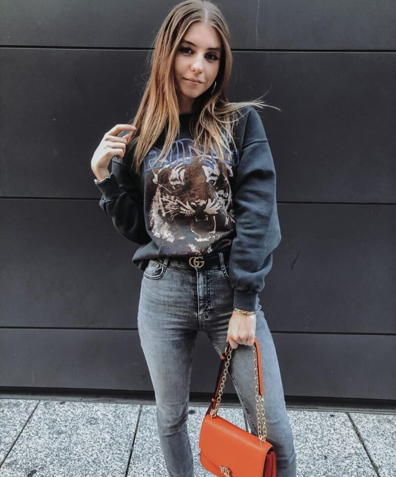 Gray and Black Tiger Head White Ink Digital Print Washed Fried Color Fried Snowflakes Old Sweater for Women-ABS2413BK