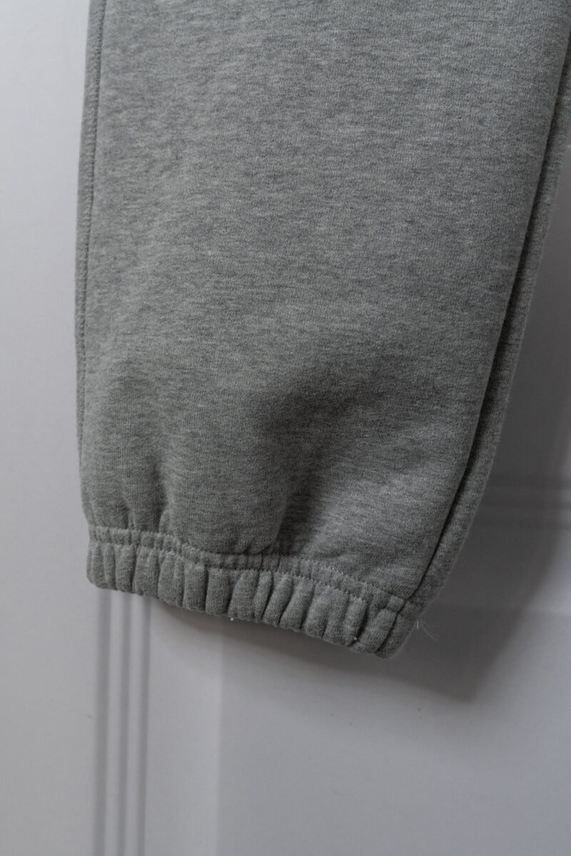 Embroidered Letters Grey Velvet Women's Sports Suit -ABS2508GY - 图片 11