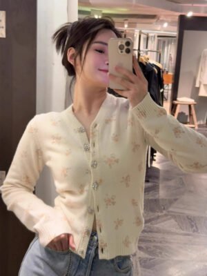 GNT87 Floral Knitted Cardigan Sweater